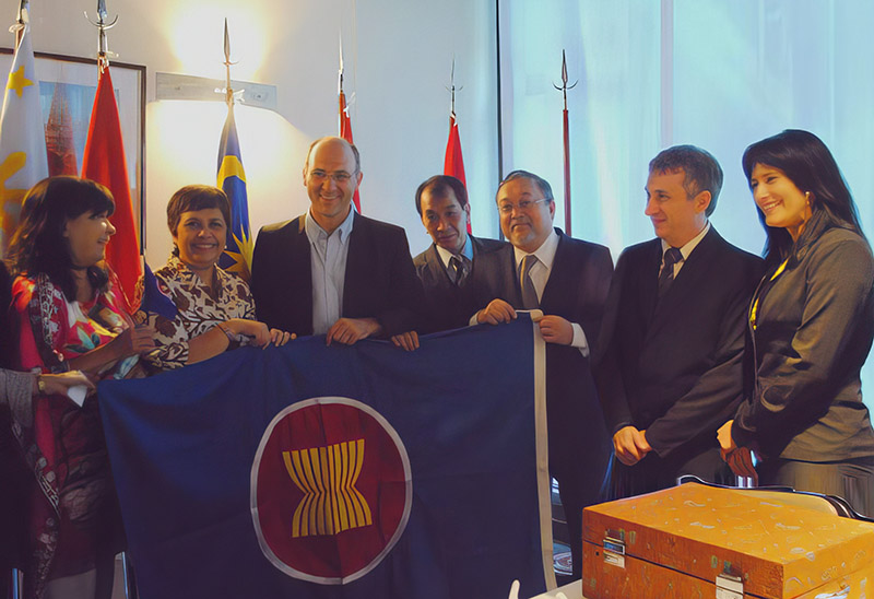 1er Encuentro de la ASEAN en el Congreso (2012)