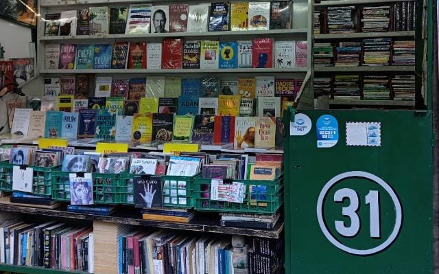 Feria de libros en Parque Centenario